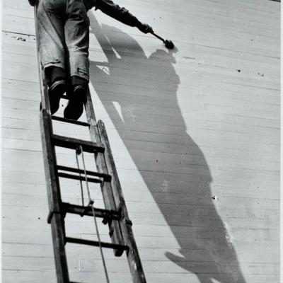 Andre Kertesz - le peintre de l ombre (via virginie)