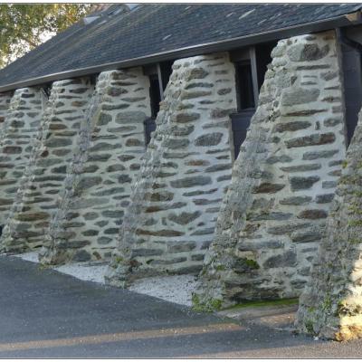 Contreforts